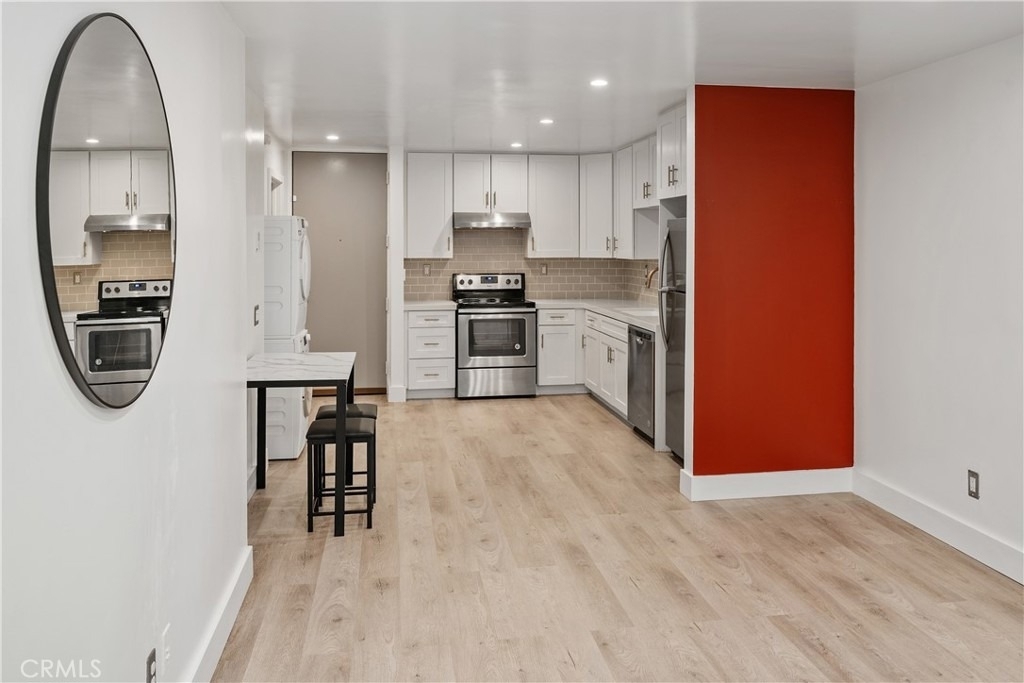 532 N Rossmore Avenue - Photo 5