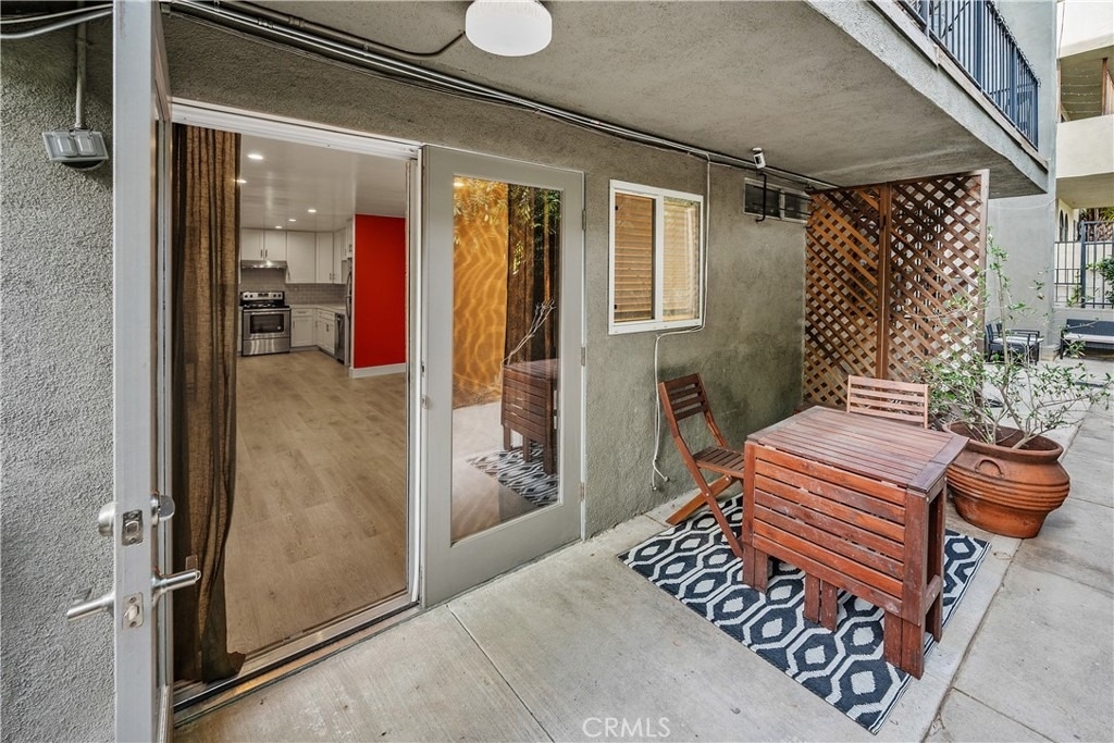 532 N Rossmore Avenue - Photo 10