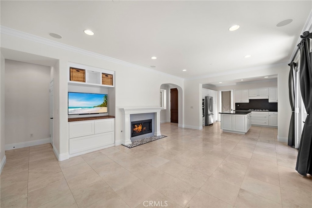 61 Shade Tree - Photo 2