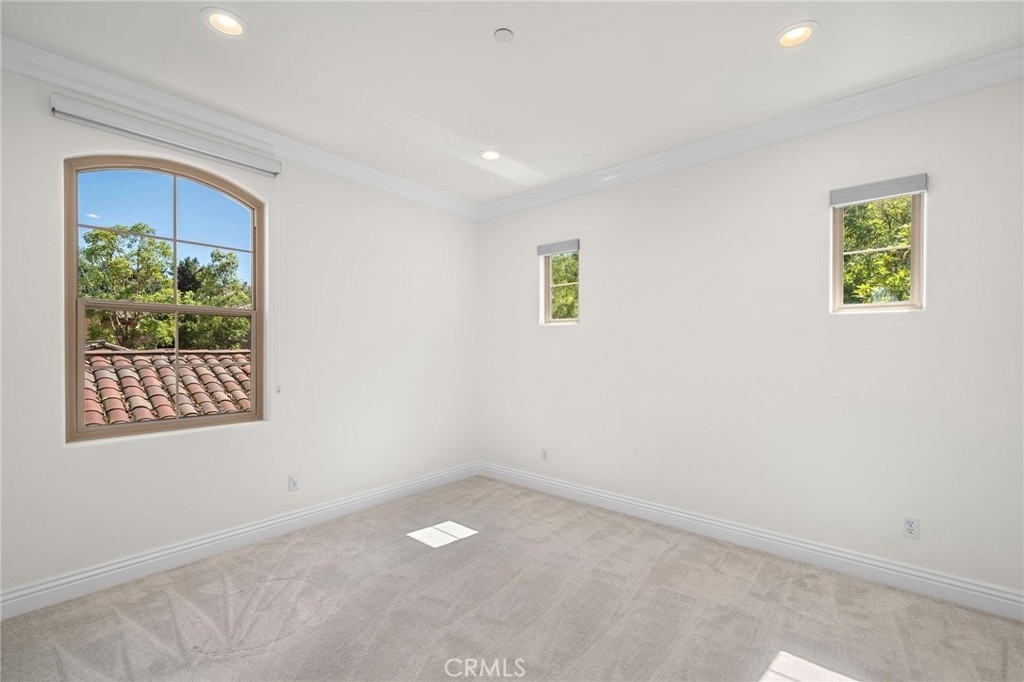 61 Shade Tree - Photo 15