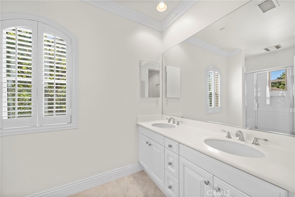 61 Shade Tree - Photo 11