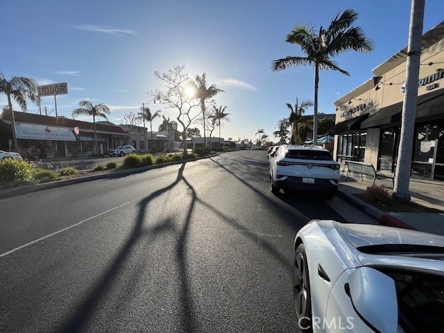 603 Acacia Avenue - Photo 37