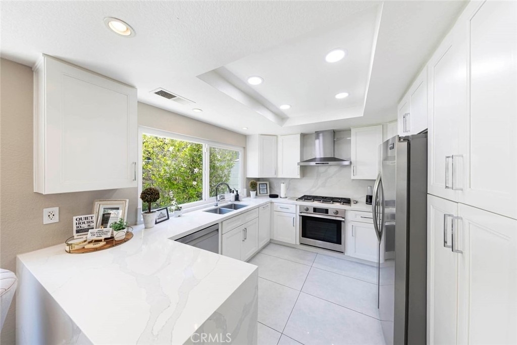 8008 E Fox Run - Photo 5
