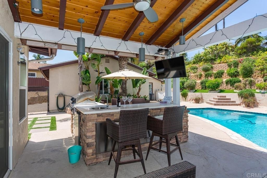 812 Crest Drive - Photo 35