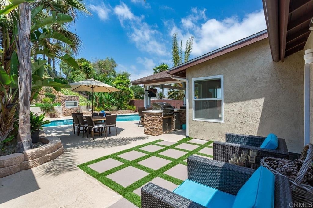 812 Crest Drive - Photo 33