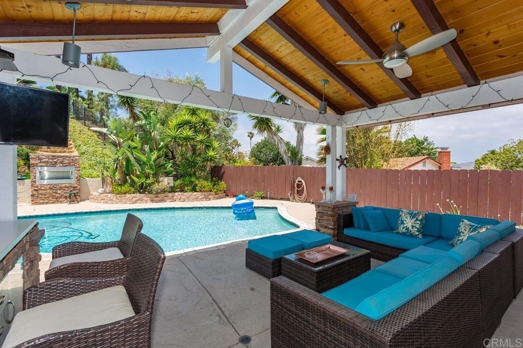 812 Crest Drive - Photo 39