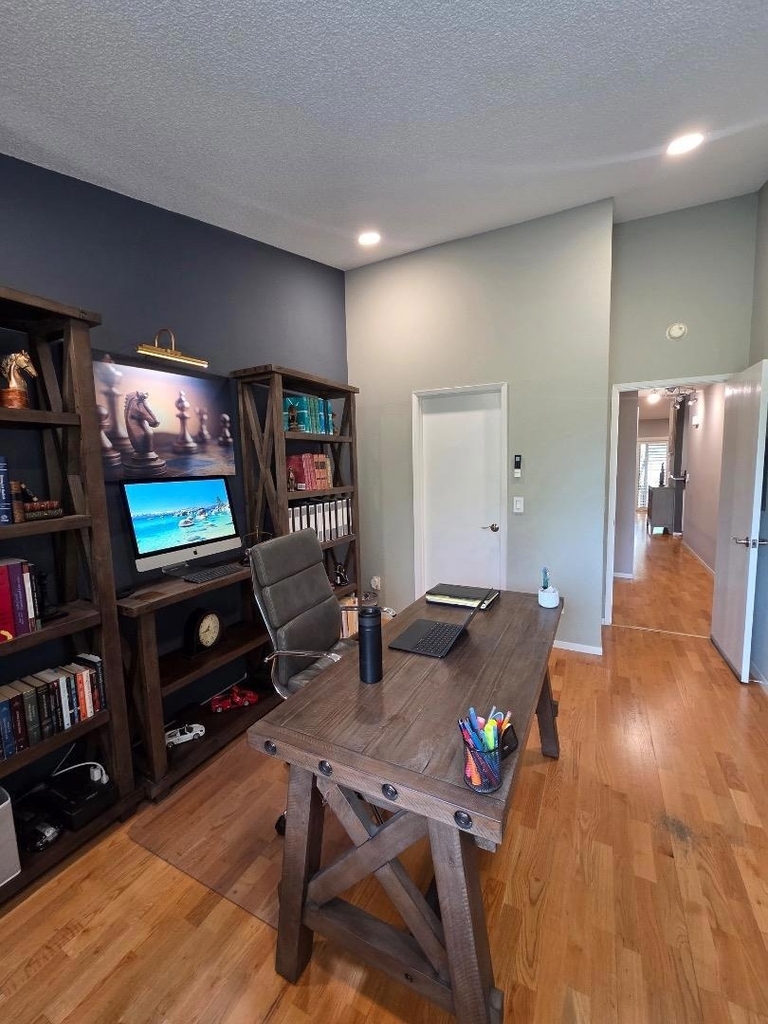 1528 Alma Terrace - Photo 16
