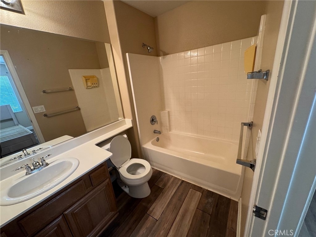32023 Cottage Glen Drive - Photo 16