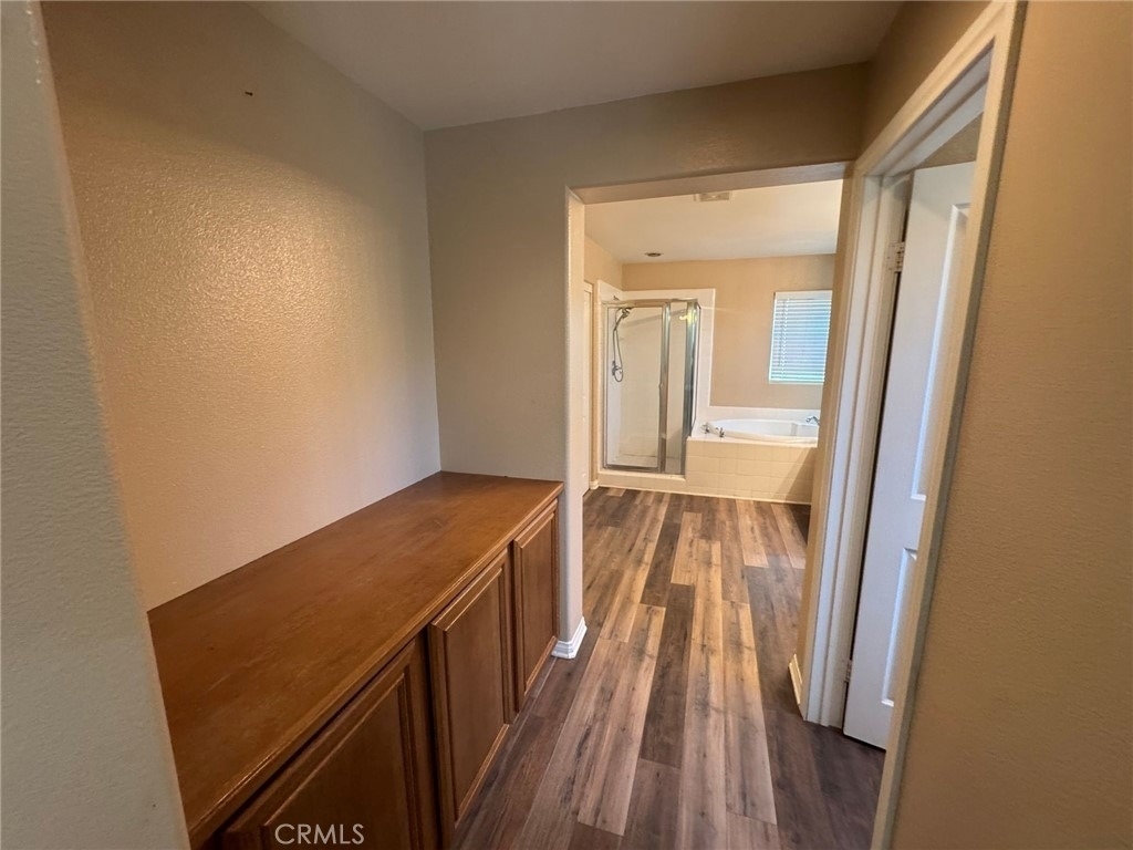 32023 Cottage Glen Drive - Photo 11