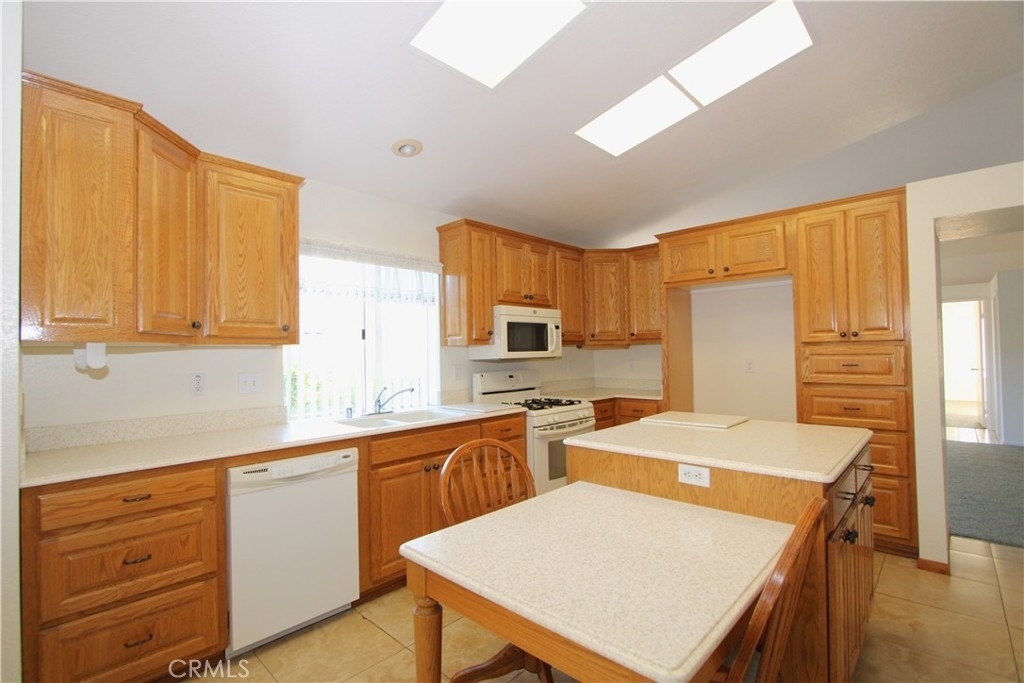 10770 Deerfield Drive - Photo 8