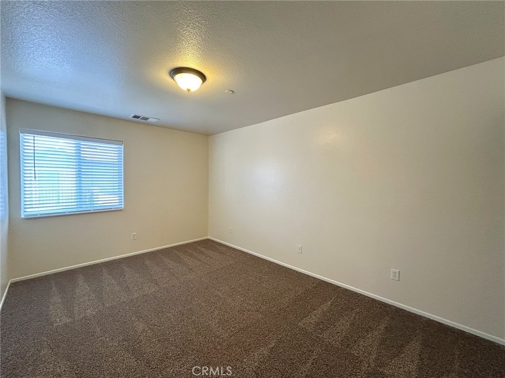 1555 Orange Avenue - Photo 20