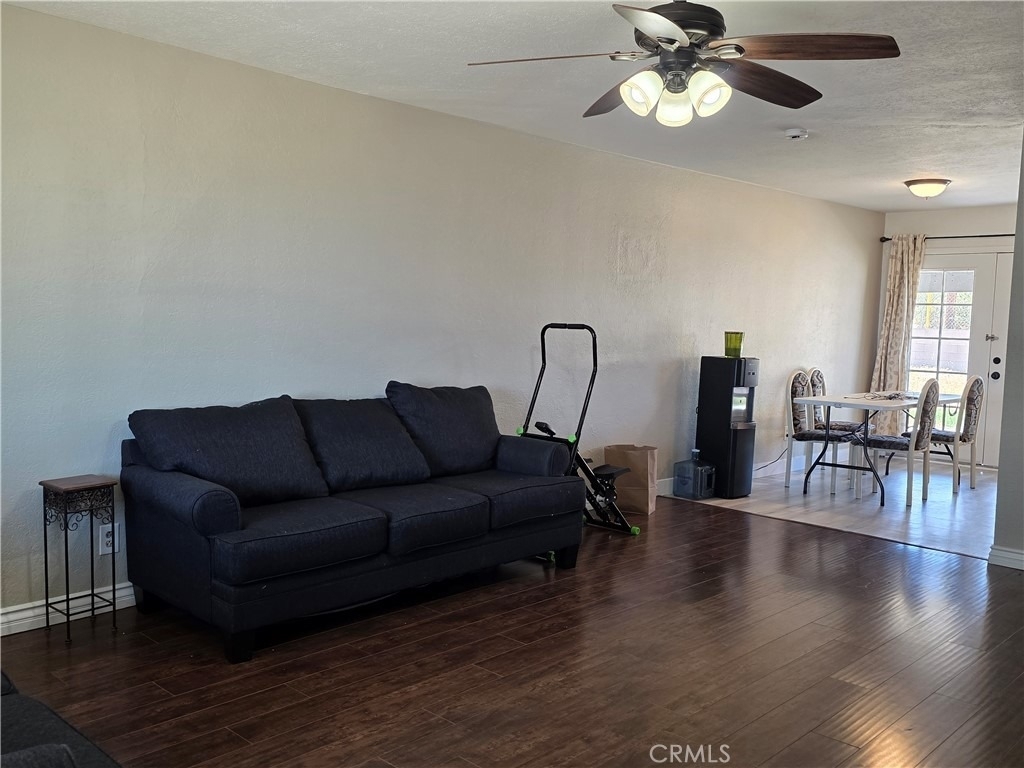 25595 Cheryle - Photo 1