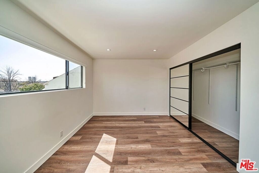 145 S Maple Drive - Photo 28