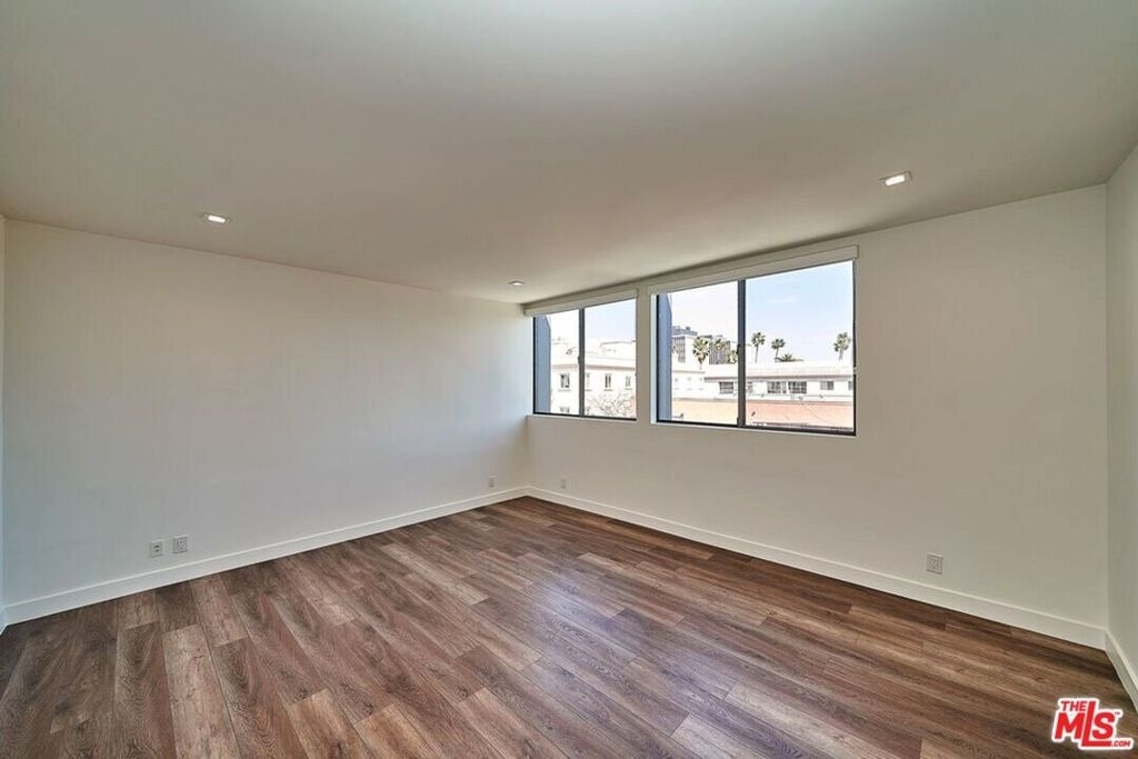 145 S Maple Drive - Photo 24