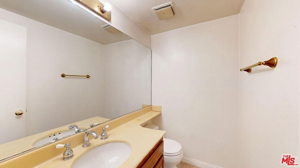21930 Marylee Street - Photo 12