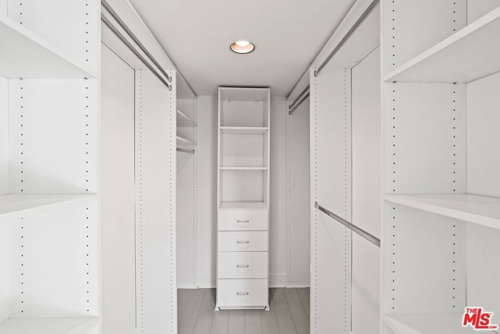 1518 Federal - Photo 10