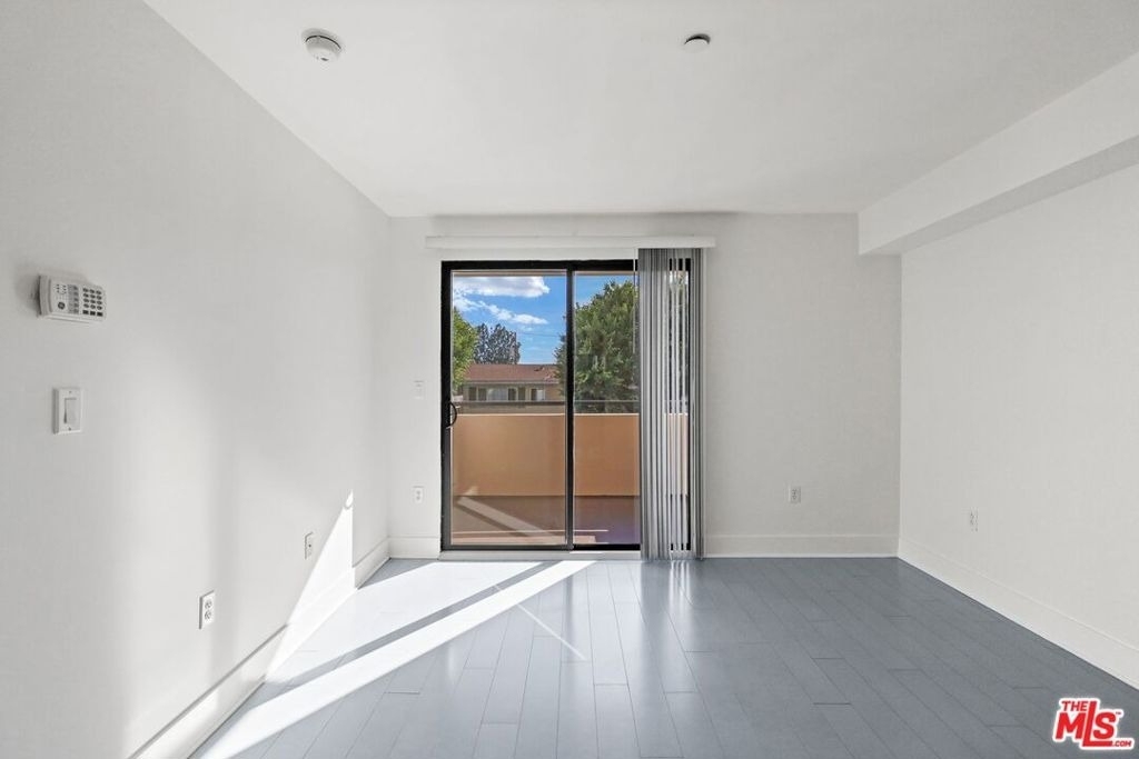 1518 Federal - Photo 13