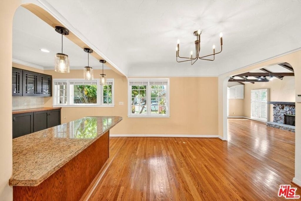 2940 Cardiff Avenue - Photo 5