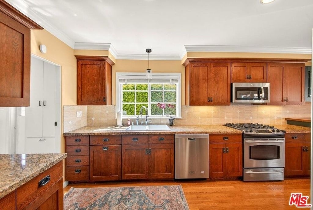 2940 Cardiff Avenue - Photo 6