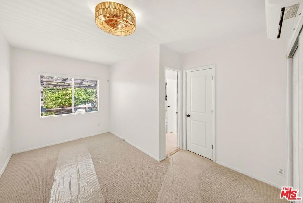 2940 Cardiff Avenue - Photo 10