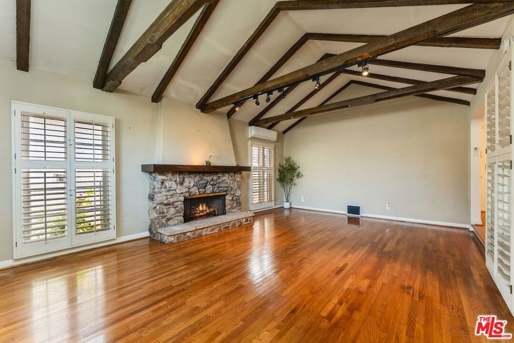 2940 Cardiff Avenue - Photo 1