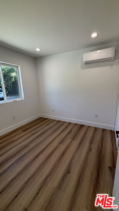 2437 Centinela Avenue - Photo 2