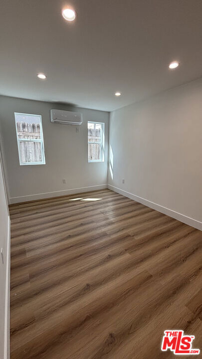 2437 Centinela Avenue - Photo 1