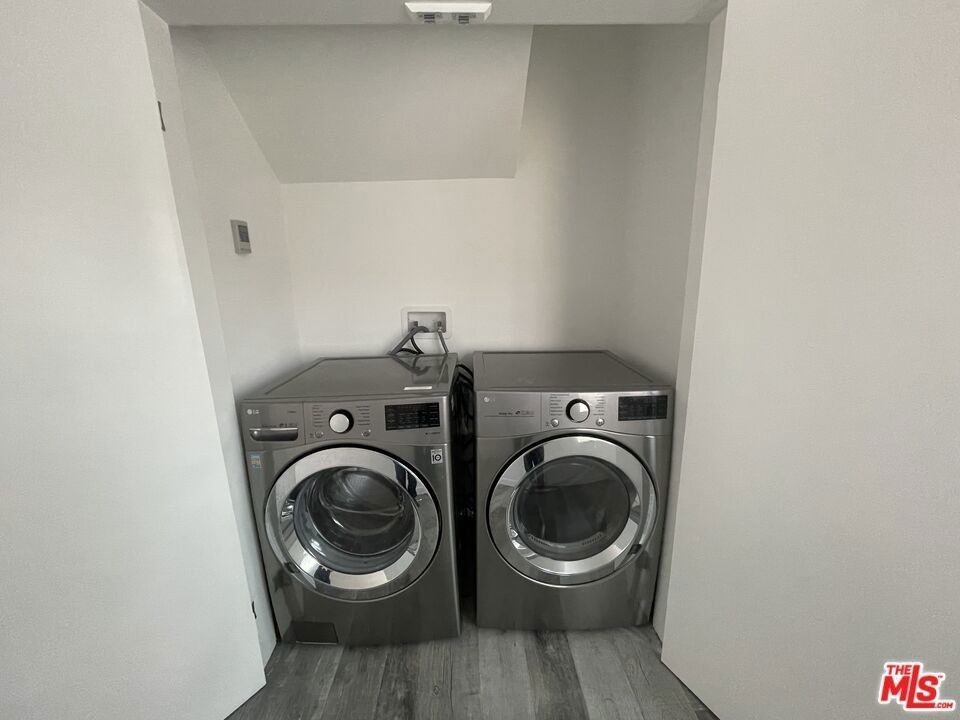6226 Lexington Avenue - Photo 8