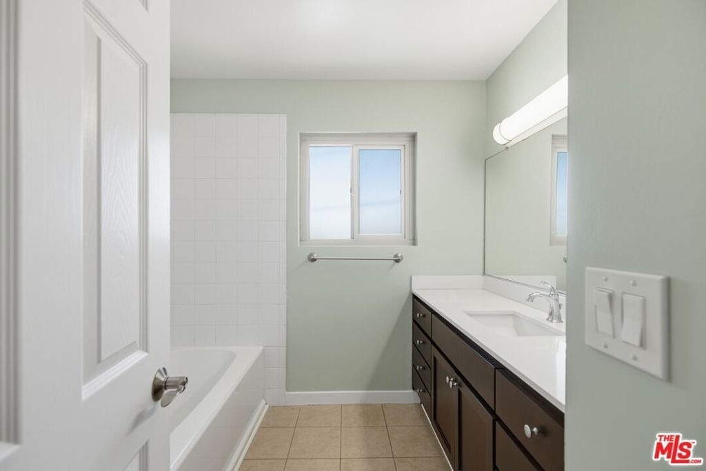 7928 Virginia Street - Photo 7