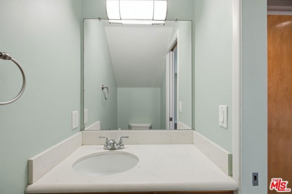 7928 Virginia Street - Photo 6