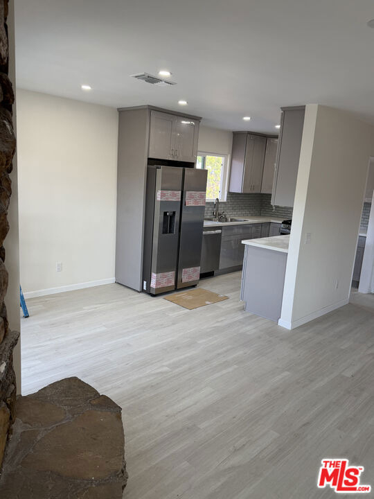 1522 Dixon Street - Photo 2