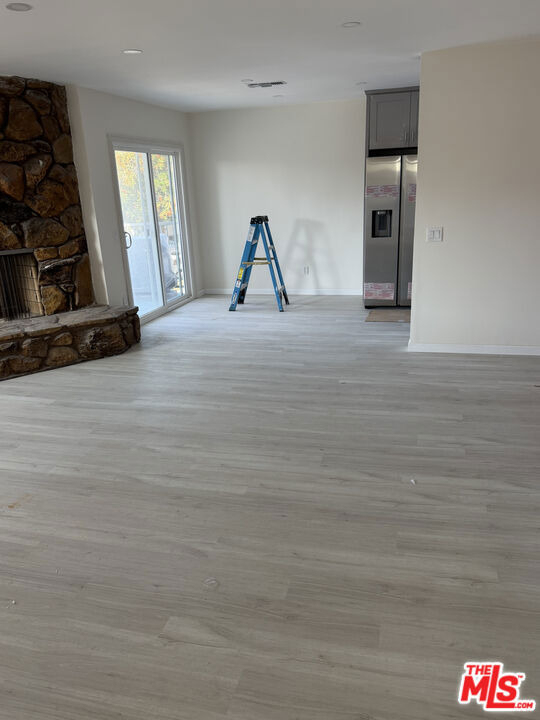 1522 Dixon Street - Photo 5