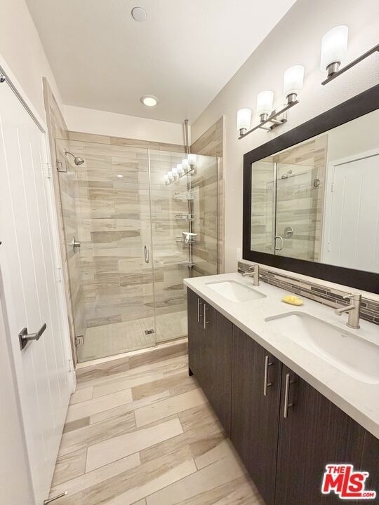 2753 Waverly Drive - Photo 24