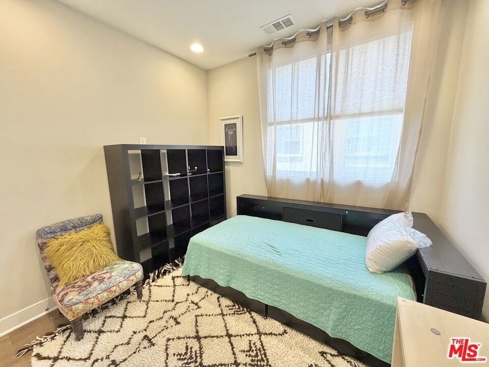 2753 Waverly Drive - Photo 29