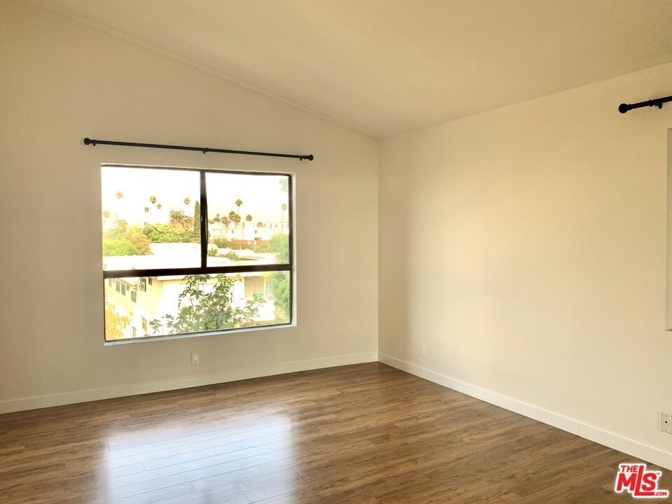 12412 Texas Avenue - Photo 10