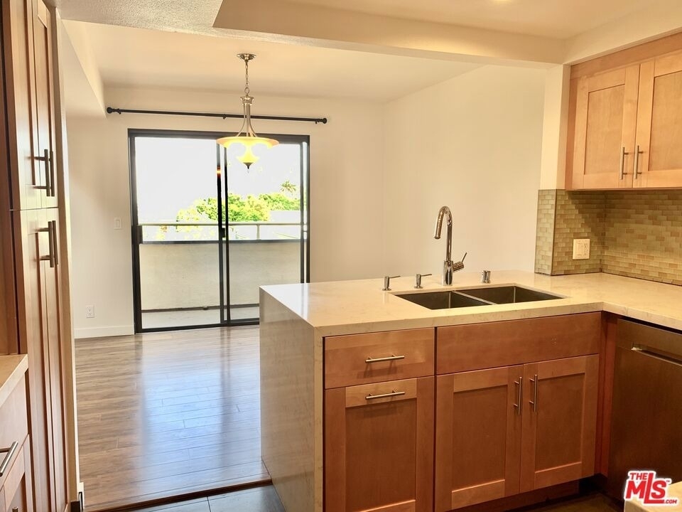 12412 Texas Avenue - Photo 6