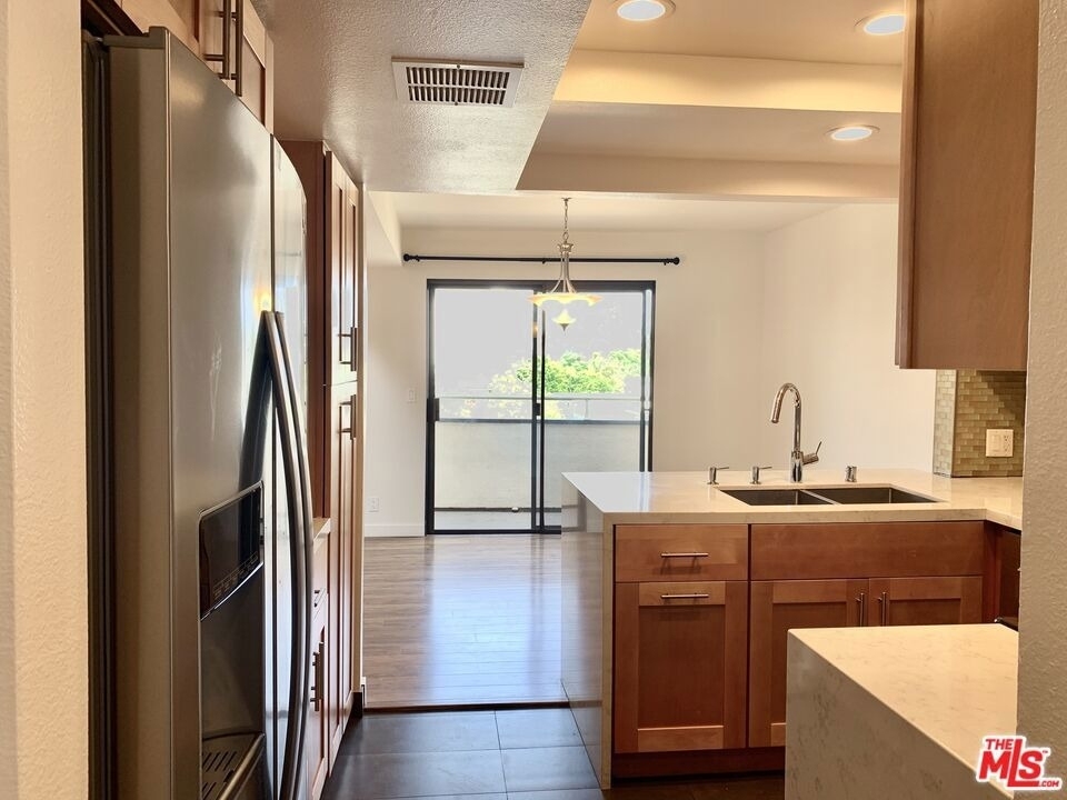 12412 Texas Avenue - Photo 1