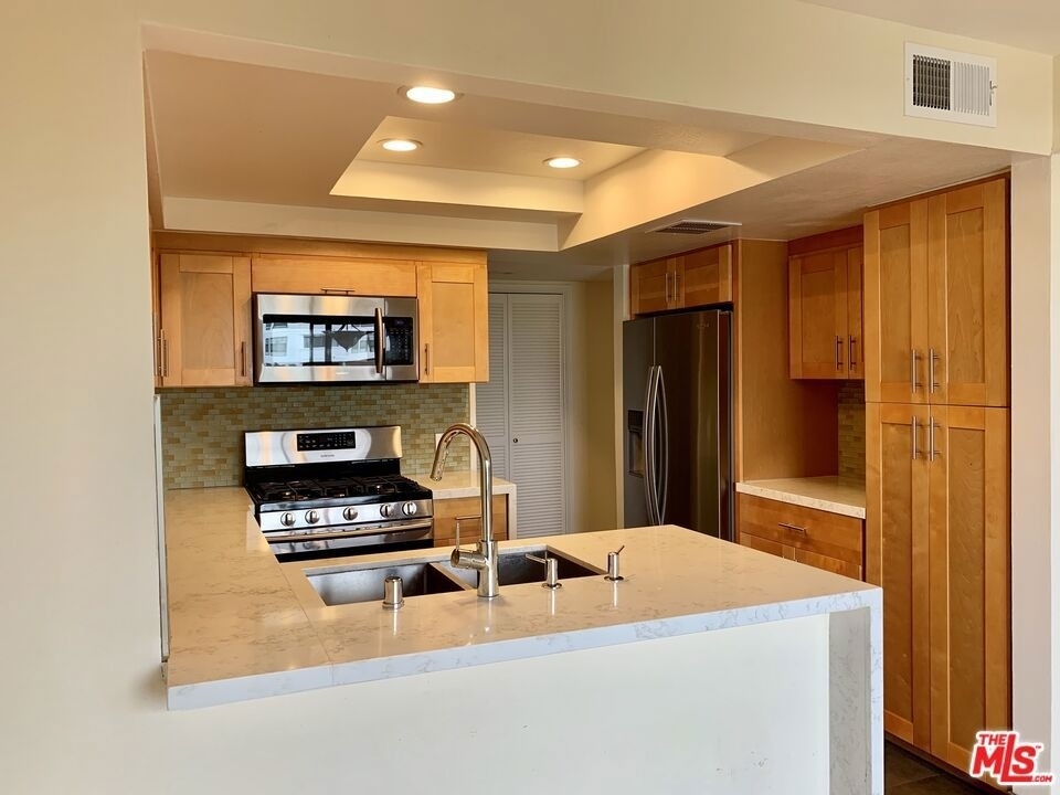 12412 Texas Avenue - Photo 3