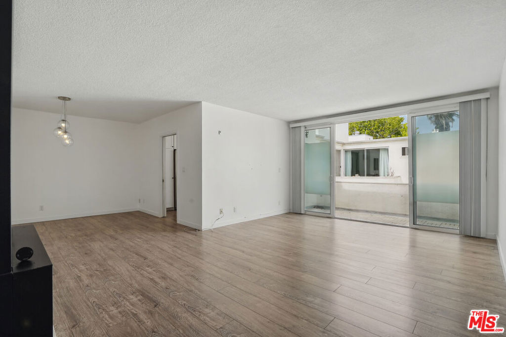 930 3rd Street - Photo 6