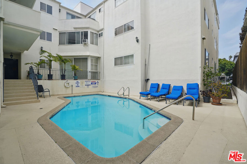 930 3rd Street - Photo 34