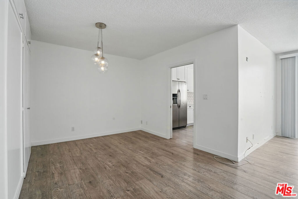 930 3rd Street - Photo 31