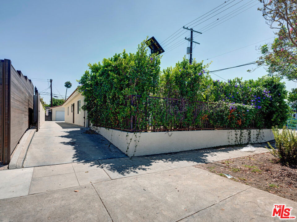 712 N Vista Street - Photo 29