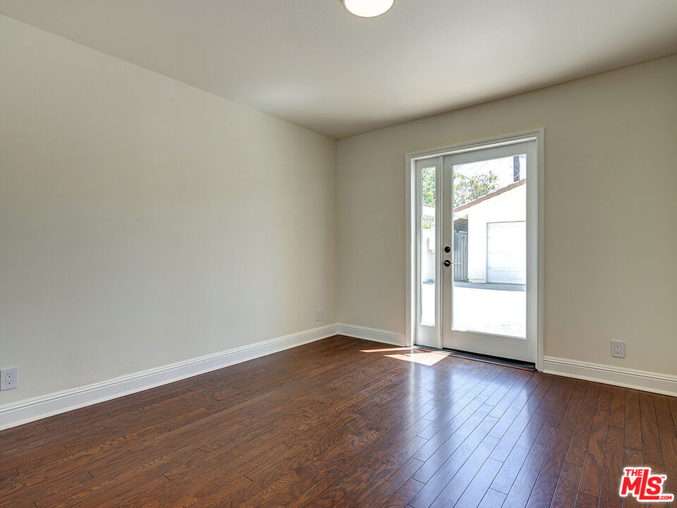 712 N Vista Street - Photo 25