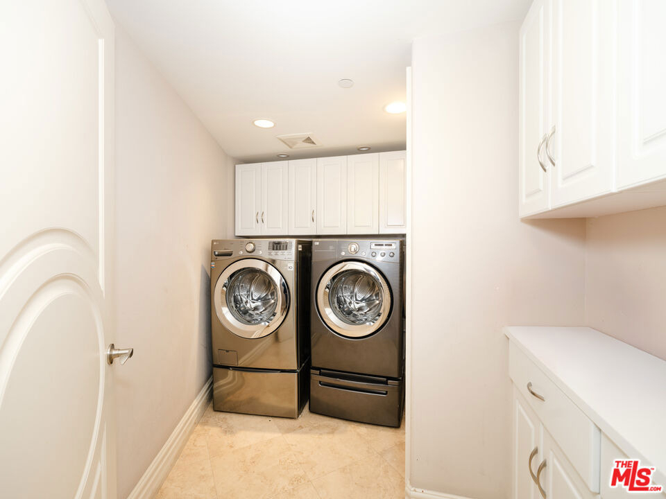 18047 Karen Drive - Photo 39