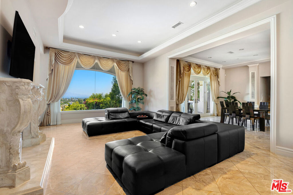 18047 Karen Drive - Photo 5