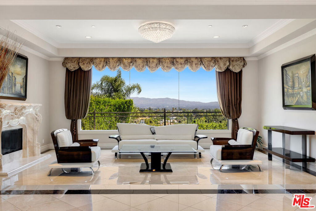 18047 Karen Drive - Photo 2