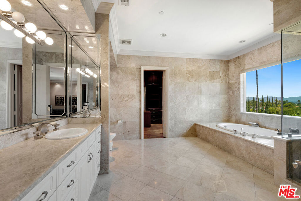 18047 Karen Drive - Photo 22