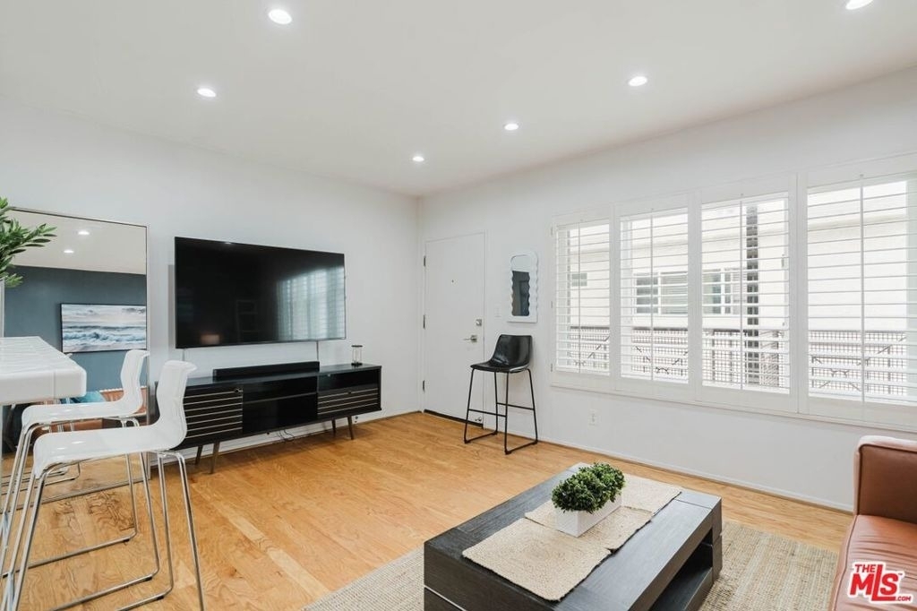 2721 2nd Street - Photo 8