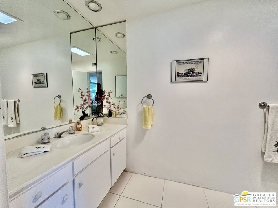 197 Desert Lakes Drive - Photo 28