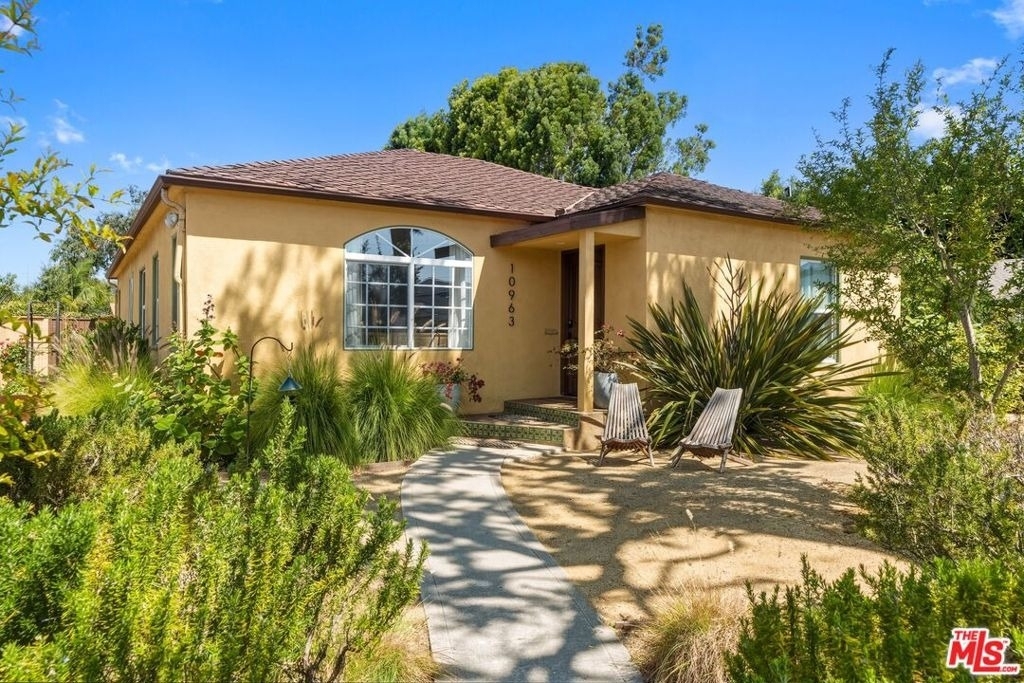 10963 Lindblade St - Photo 33